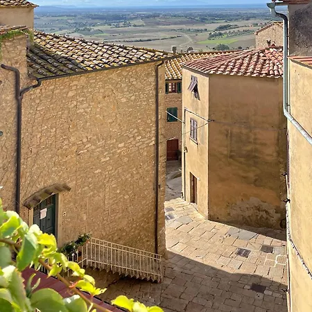 Civico 10 Apartment